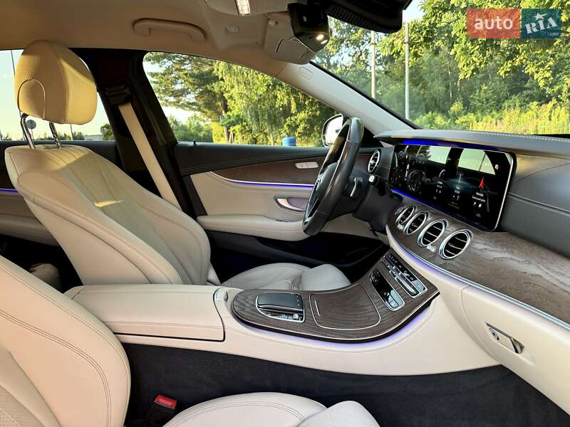 Mercedes-Benz E-Class 2020