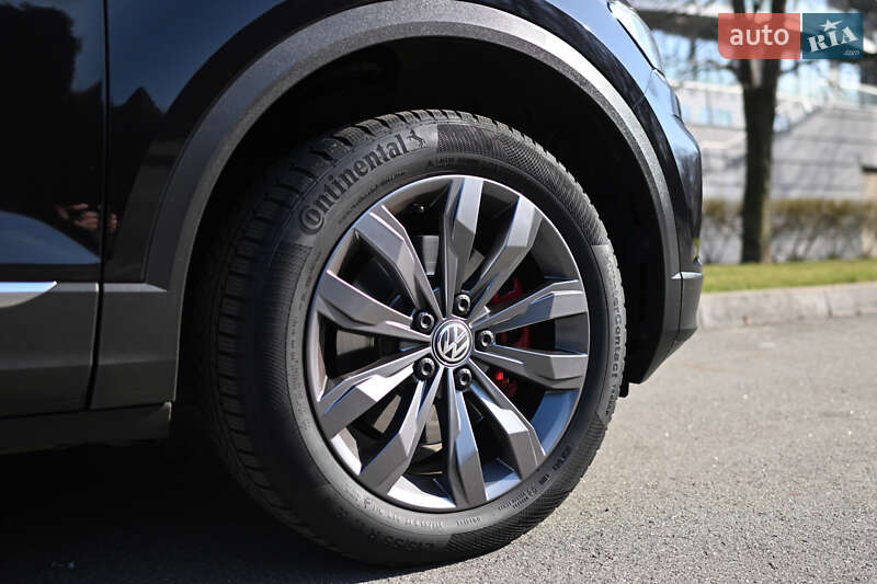 Volkswagen T-Roc 2019