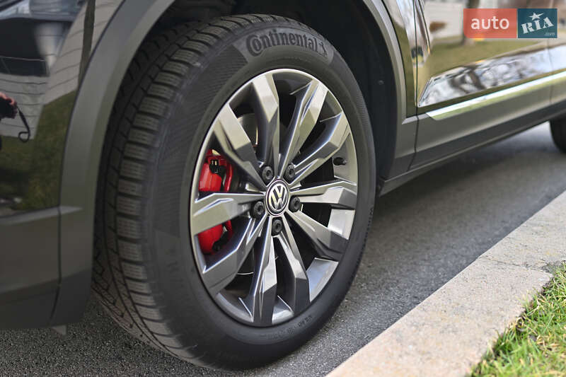 Volkswagen T-Roc 2019