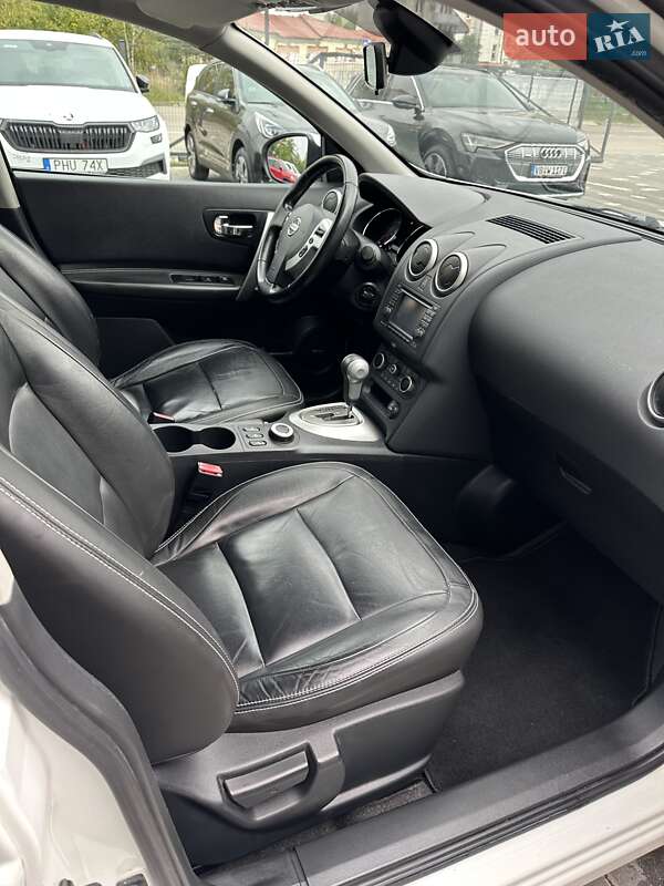 Nissan Qashqai 2012