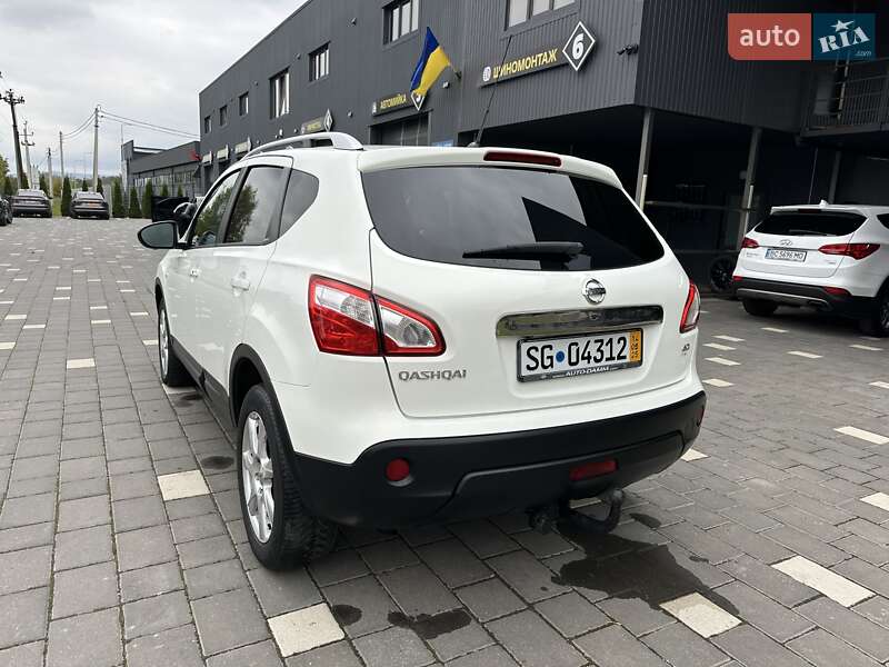 Nissan Qashqai 2012