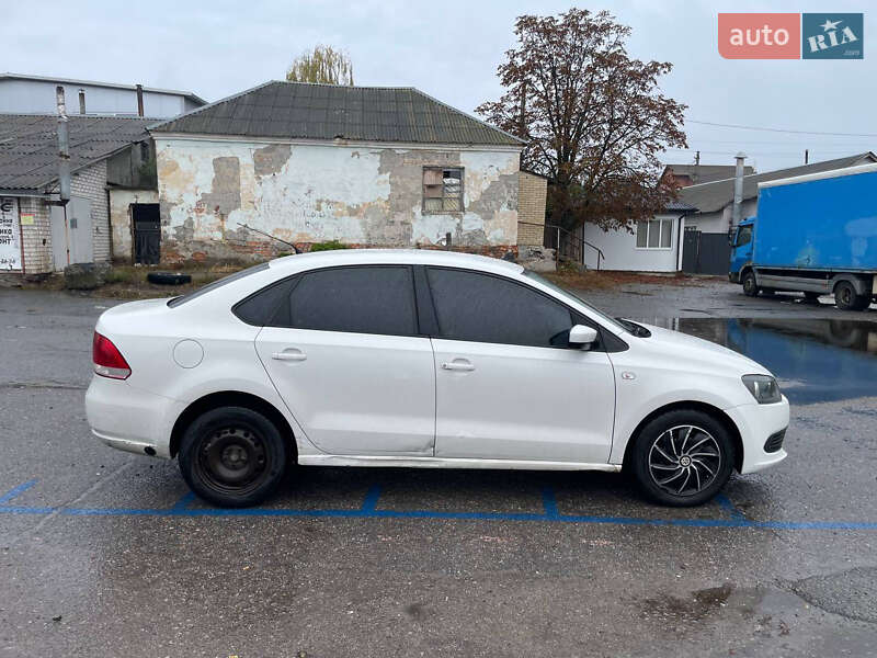 Volkswagen Polo 2013