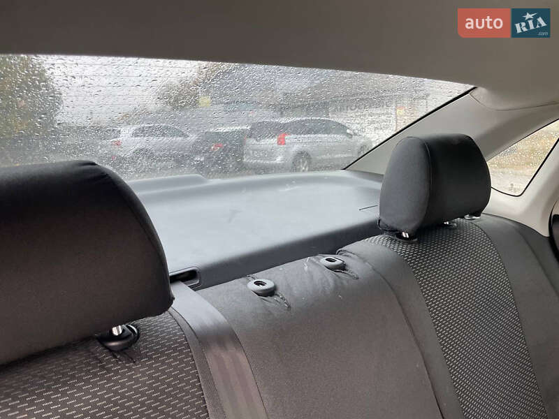 Volkswagen Polo 2013