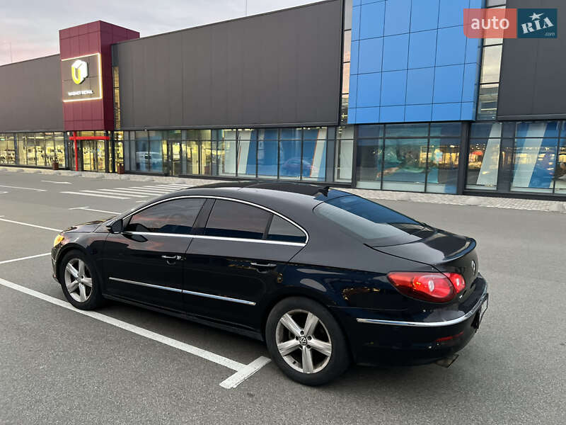 Volkswagen CC / Passat CC 2010