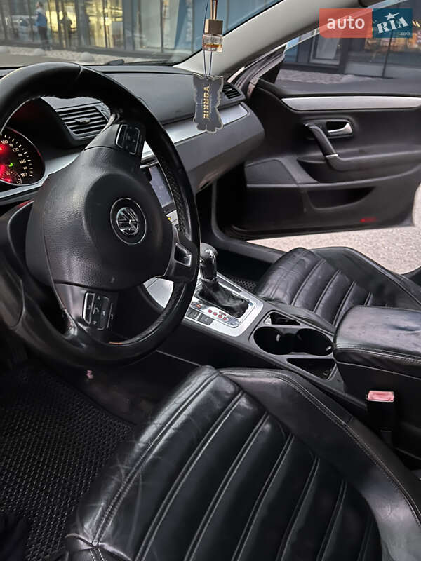 Volkswagen CC / Passat CC 2010