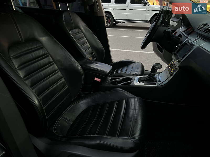 Volkswagen CC / Passat CC 2010