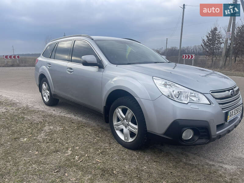 Subaru Outback 2013