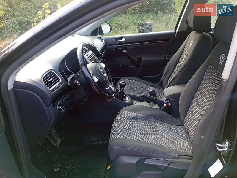 Volkswagen Golf 2010