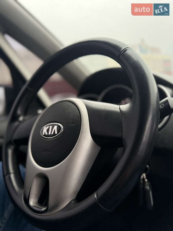 Kia Venga 2012