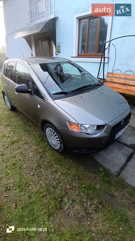 Mitsubishi Colt 2009