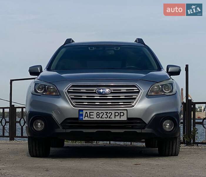 Subaru Outback 2015