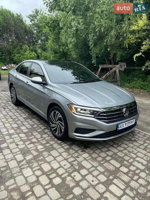 Volkswagen Jetta 2020