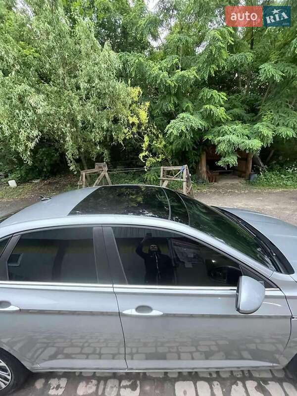 Volkswagen Jetta 2020