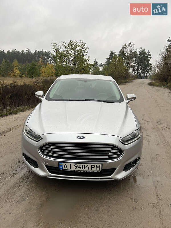 Ford Fusion 2015