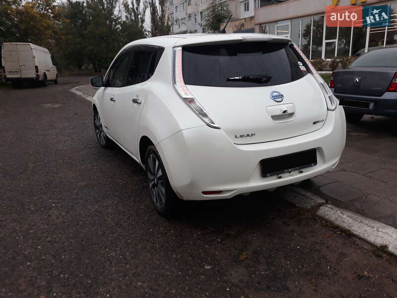 Nissan Leaf 2017