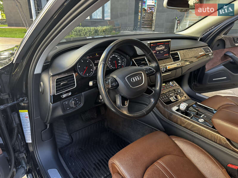 Audi A8 2015