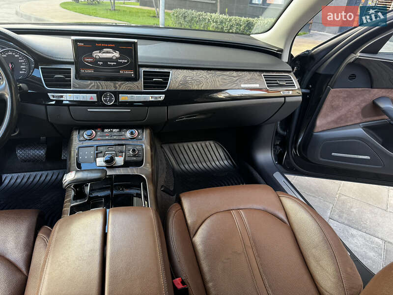 Audi A8 2015