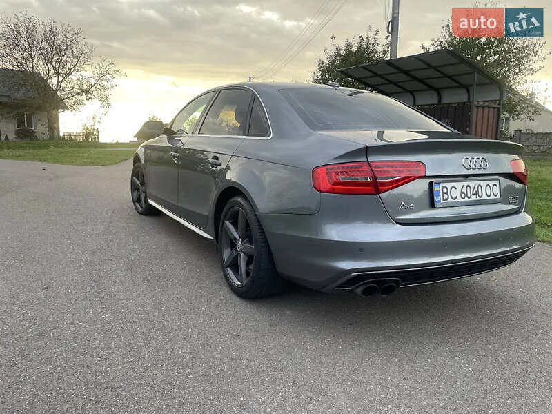 Audi A4 2015