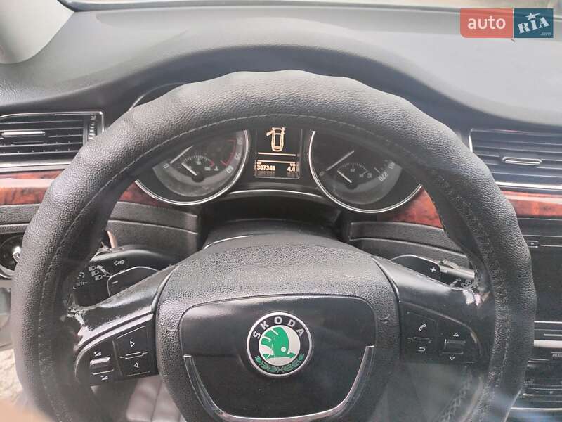 Skoda Superb 2010