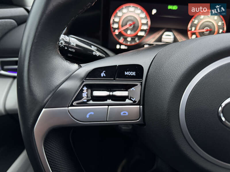 Hyundai Elantra 2020