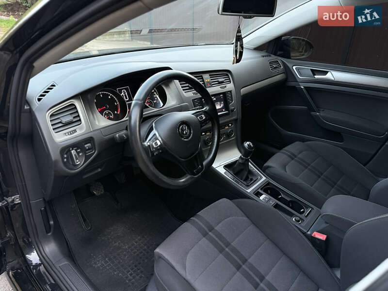 Volkswagen Golf 2014