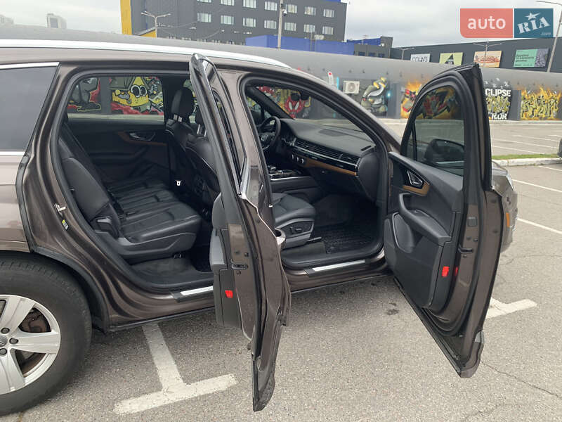 Audi Q7 2017