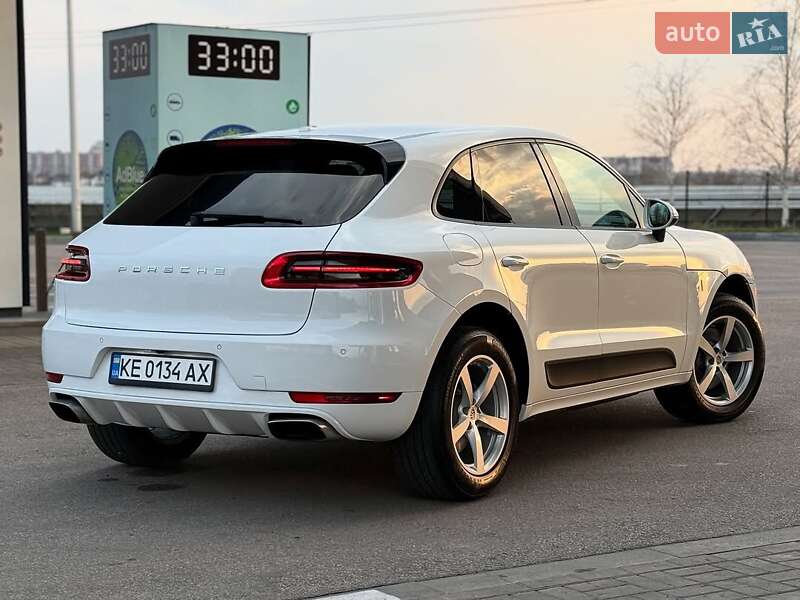 Porsche Macan 2017