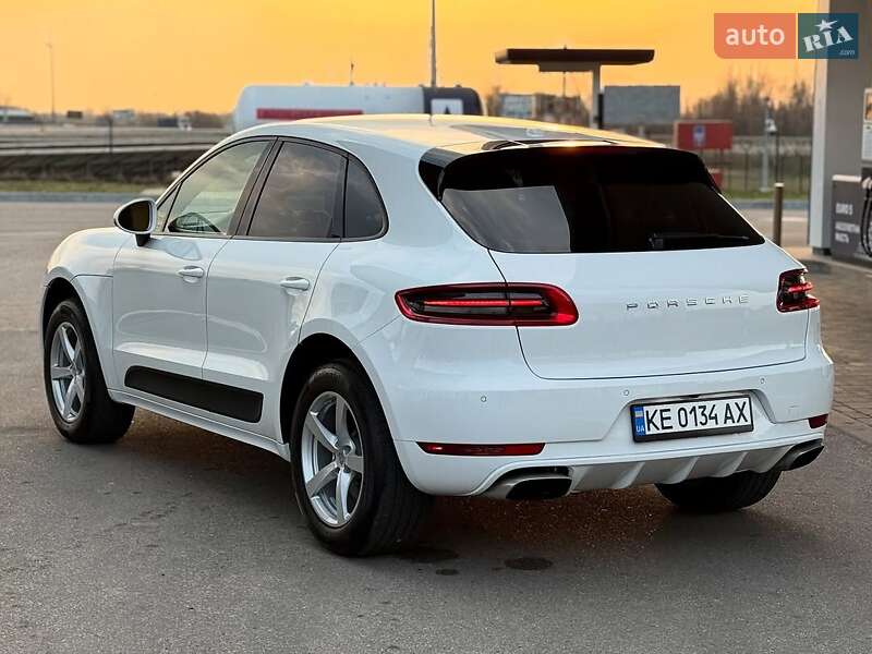 Porsche Macan 2017