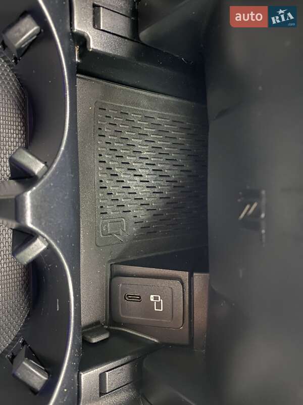 Mercedes-Benz GLC-Class 2020