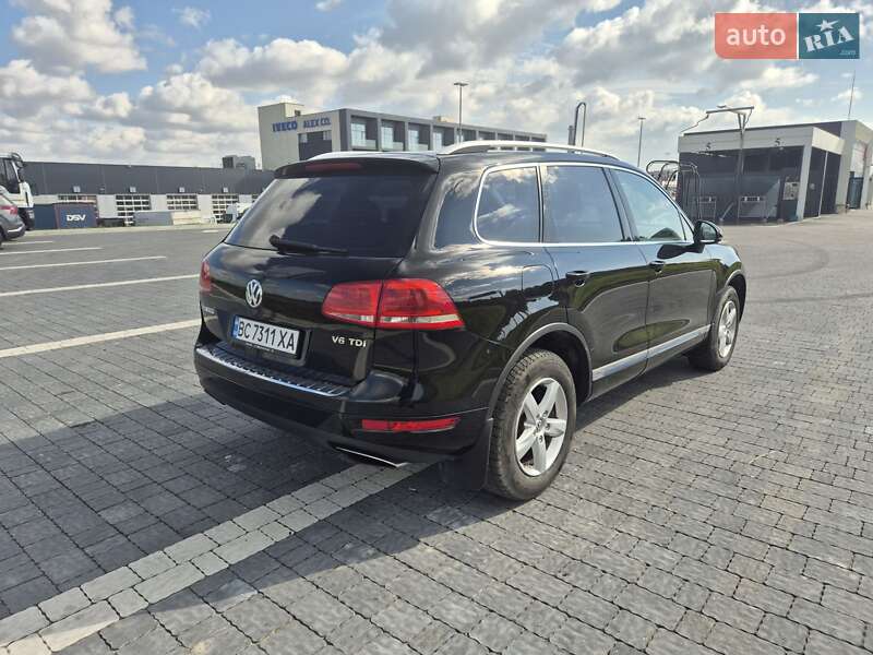 Volkswagen Touareg 2012