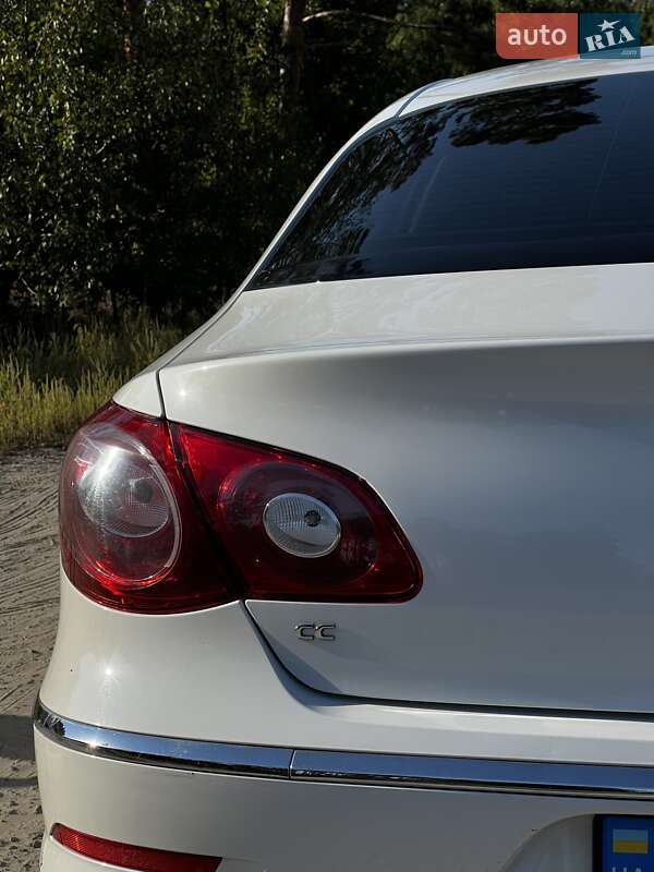 Volkswagen CC / Passat CC 2011