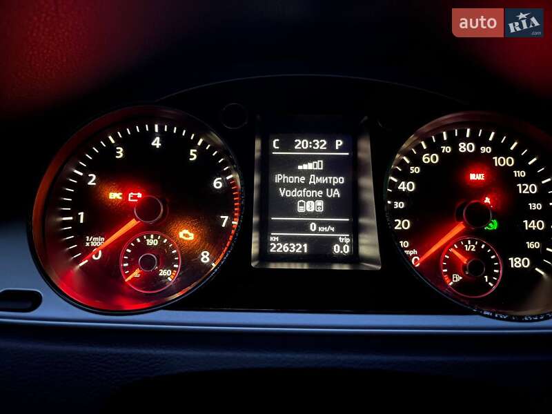 Volkswagen CC / Passat CC 2011