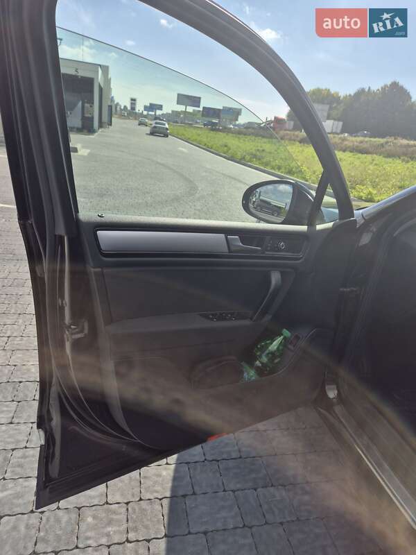 Volkswagen Touareg 2012