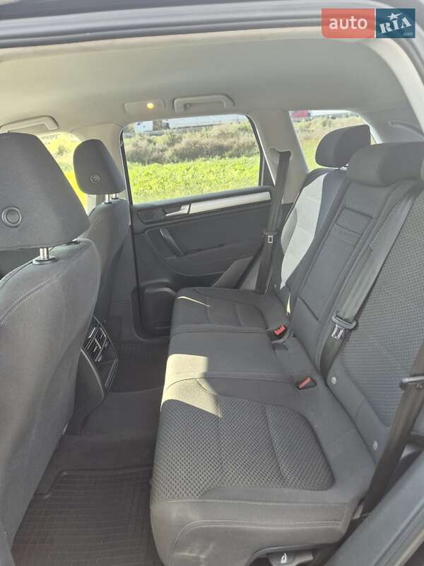 Volkswagen Touareg 2012