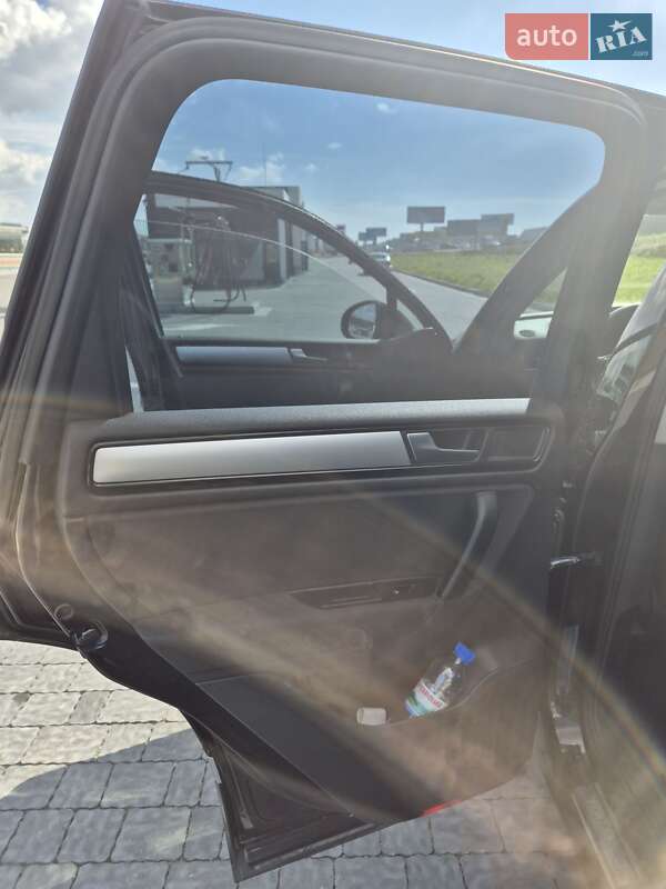 Volkswagen Touareg 2012