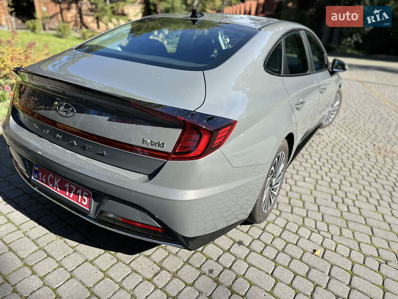 Hyundai Sonata 2022