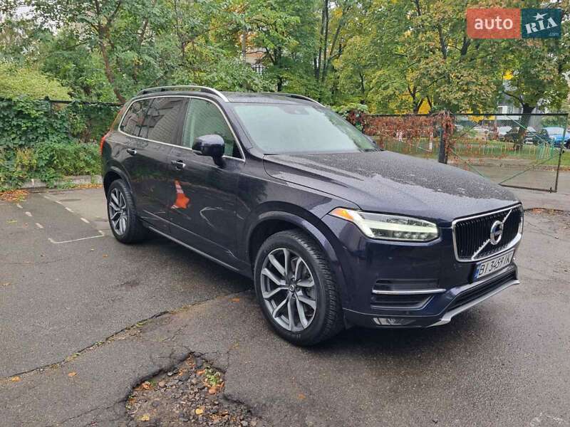 Volvo XC90 2019