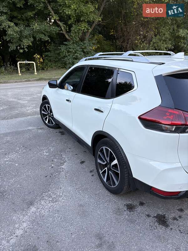 Nissan Rogue 2019