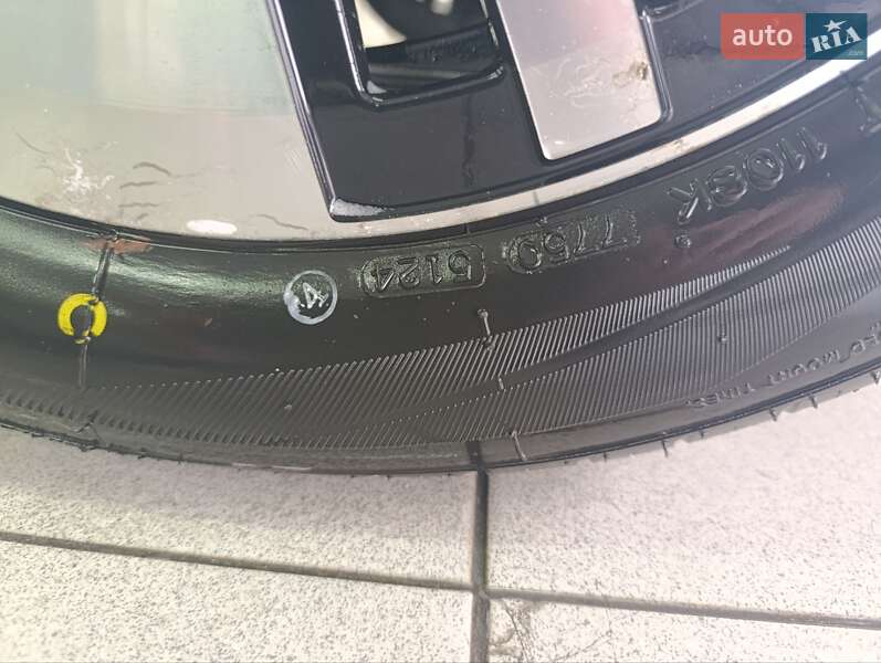 Volkswagen e-Golf 2015