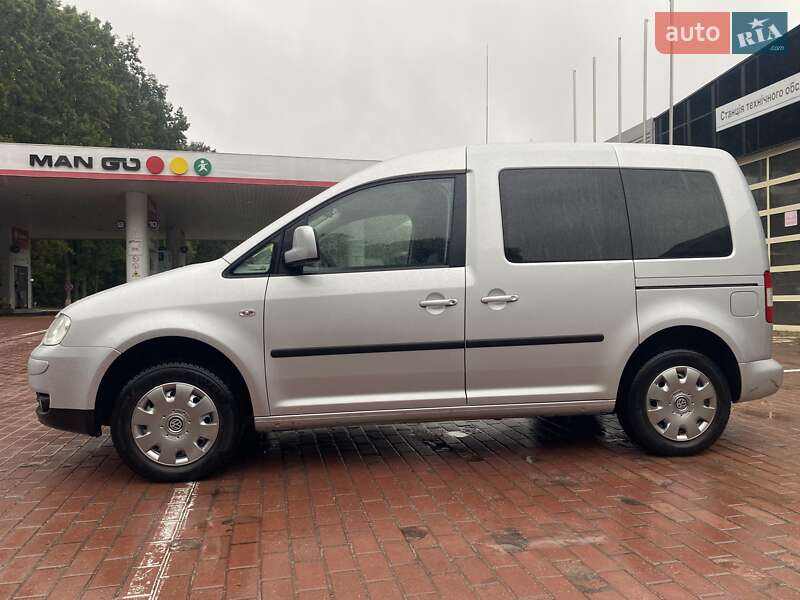 Volkswagen Caddy 2009