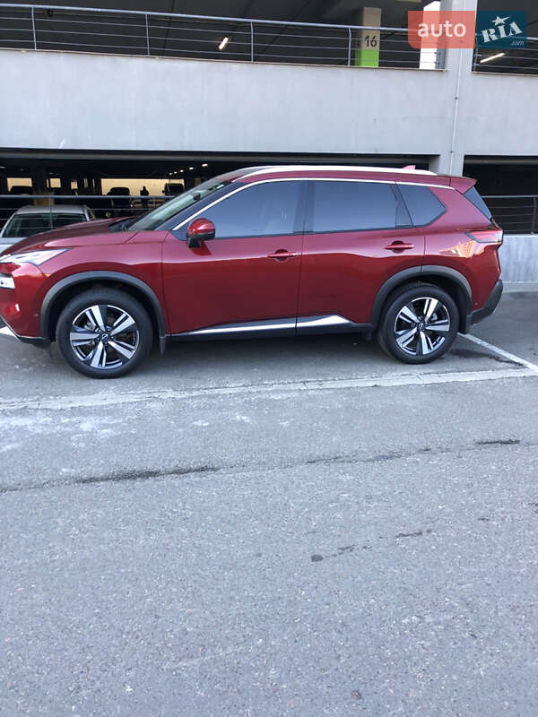 Nissan Rogue 2023