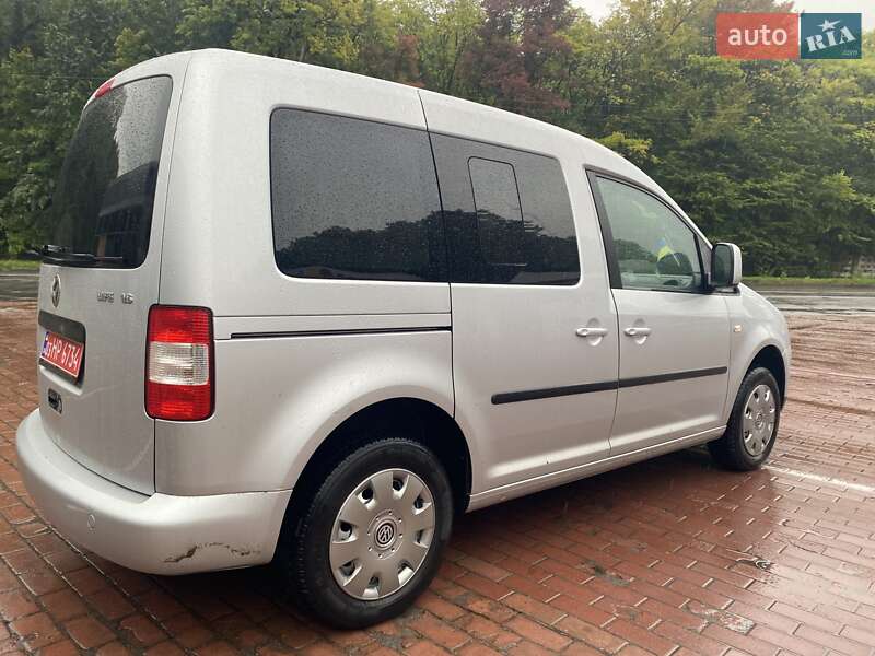 Volkswagen Caddy 2009