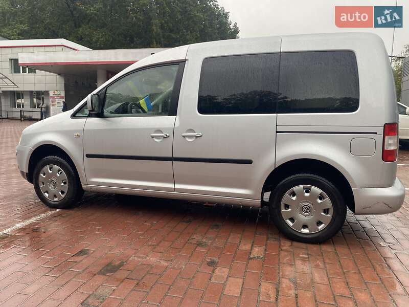 Volkswagen Caddy 2009