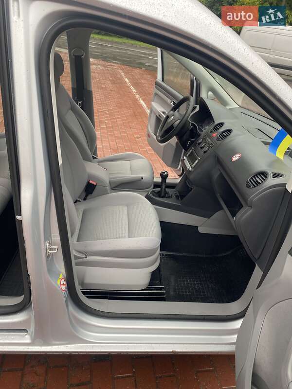 Volkswagen Caddy 2009