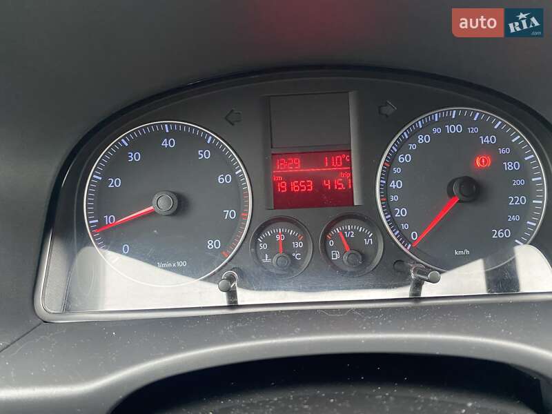 Volkswagen Caddy 2009