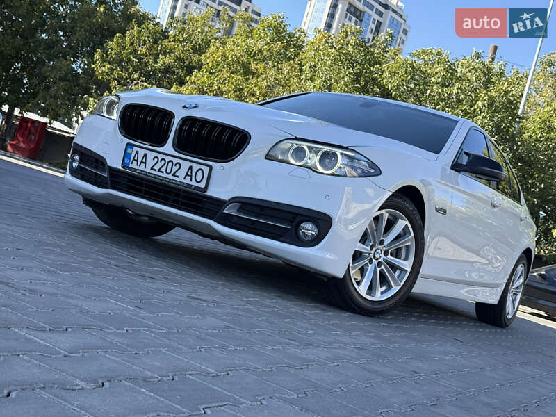 BMW 5 Series 2016