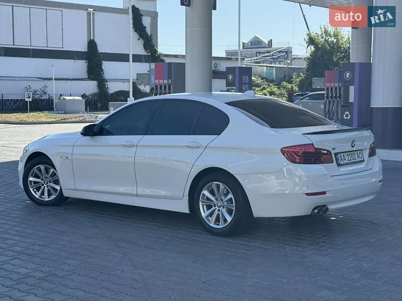 BMW 5 Series 2016