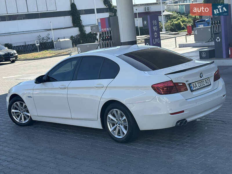 BMW 5 Series 2016