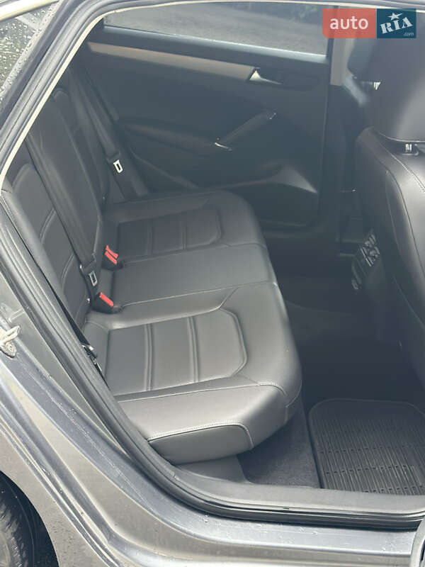 Volkswagen Passat 2019