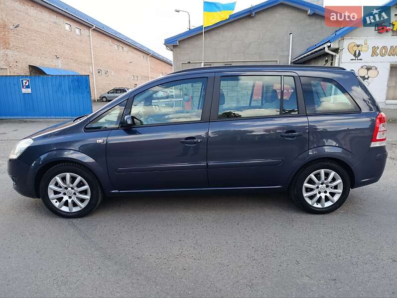 Opel Zafira 2008